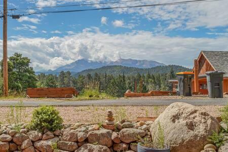 Cabin~Views~Heart Of Town~W&D~Fireplace~Kitchen 伍德兰帕克 外观 照片