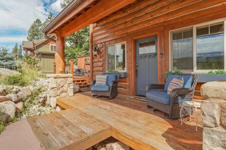 Cabin~Views~Heart Of Town~W&D~Fireplace~Kitchen 伍德兰帕克 外观 照片